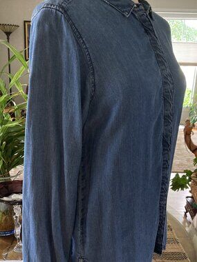 Women's GAP Shirt (m)